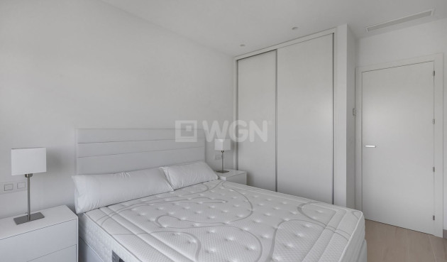 Odsprzedaż - Mieszkanie w bloku - Orihuela - Las Colinas Golf