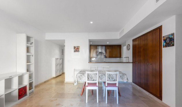 Odsprzedaż - Mieszkanie w bloku - Torrevieja - Punta Prima