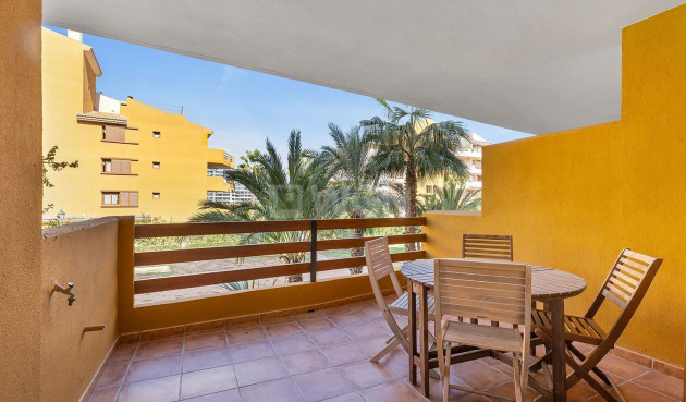 Odsprzedaż - Mieszkanie w bloku - Torrevieja - Punta Prima