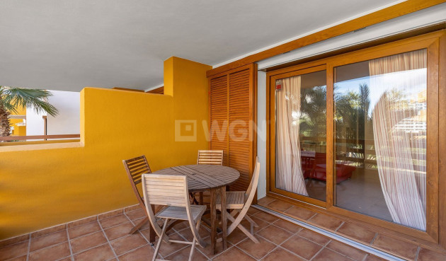 Odsprzedaż - Mieszkanie w bloku - Torrevieja - Punta Prima