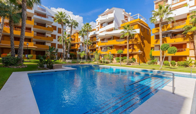Odsprzedaż - Mieszkanie w bloku - Torrevieja - Punta Prima