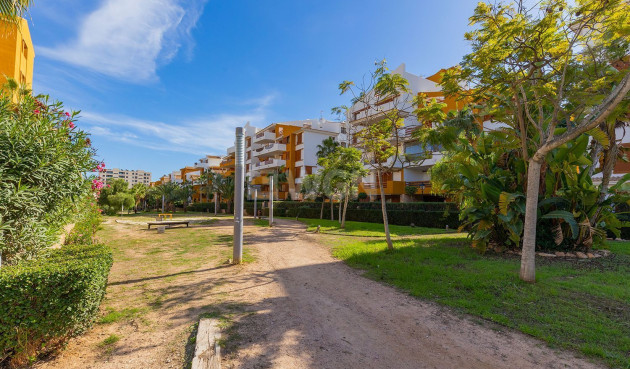 Odsprzedaż - Mieszkanie w bloku - Torrevieja - Punta Prima