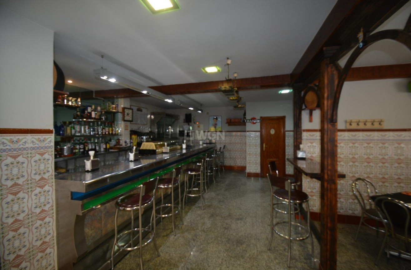Resale - Commercial - Bigastro - Centro