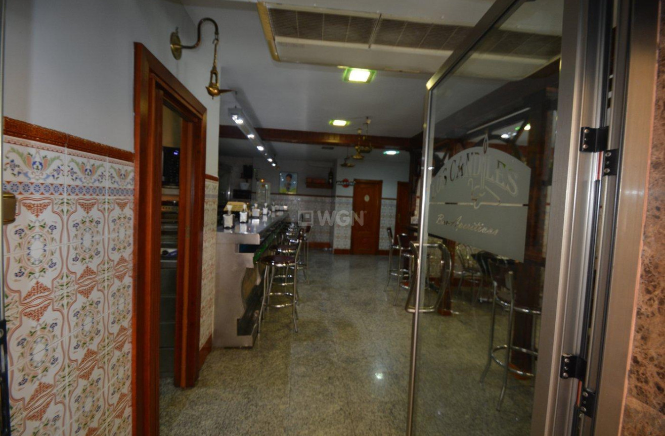 Resale - Commercial - Bigastro - Centro