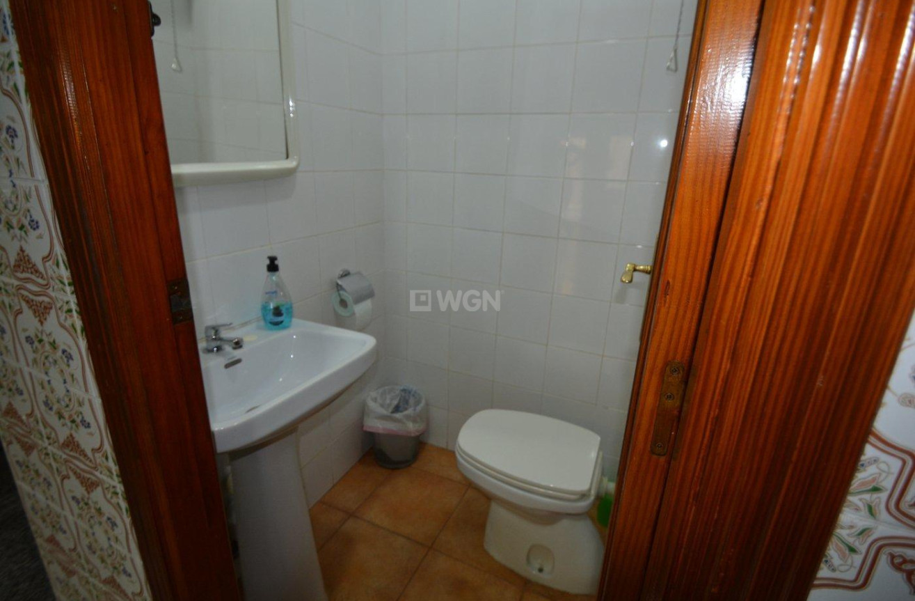 Resale - Commercial - Bigastro - Centro