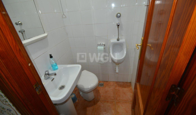 Resale - Commercial - Bigastro - Centro