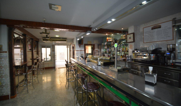 Resale - Commercial - Bigastro - Centro