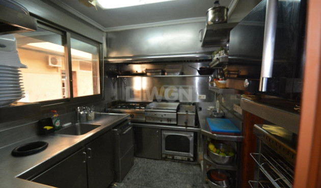 Resale - Commercial - Bigastro - Centro