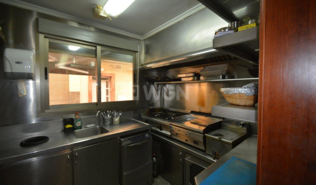 Resale - Commercial - Bigastro - Centro