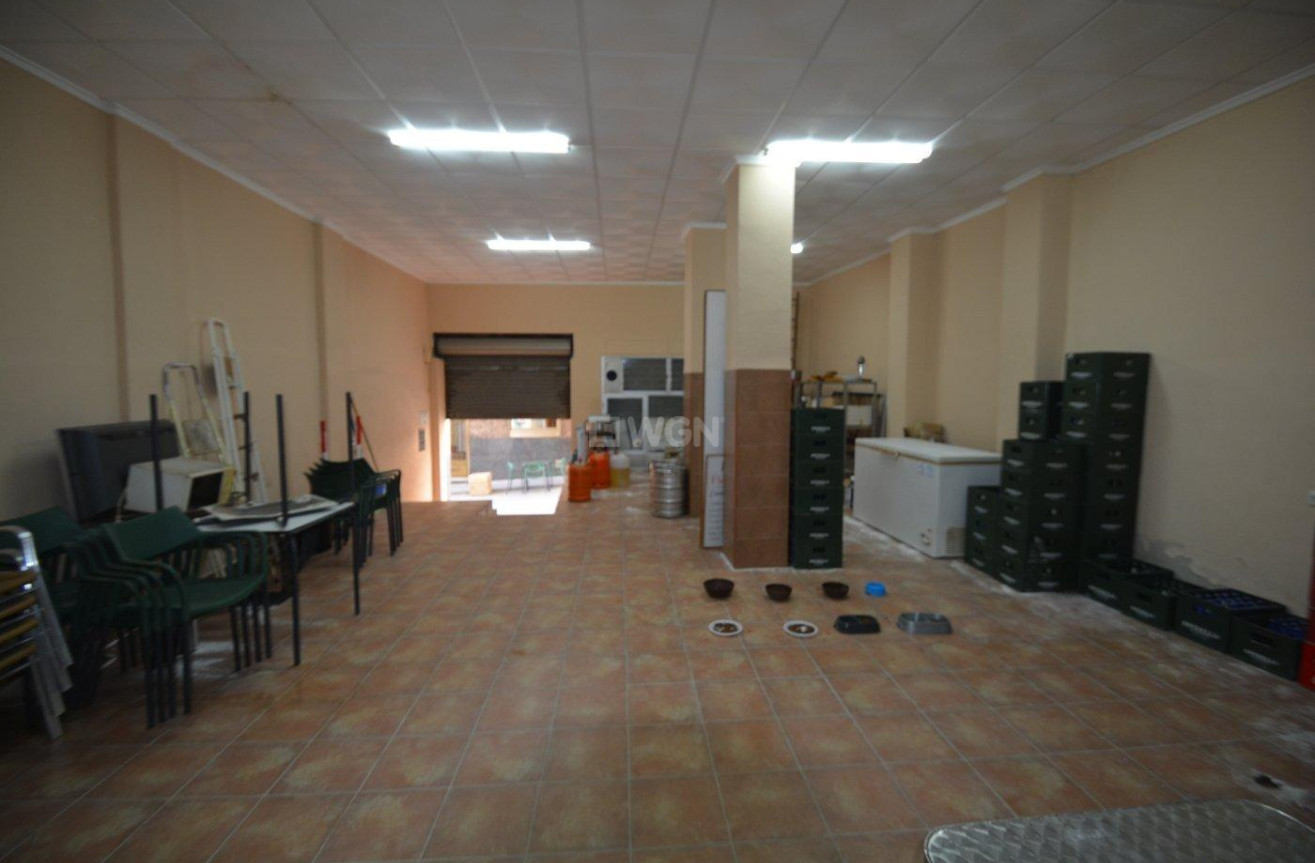 Resale - Commercial - Bigastro - Centro