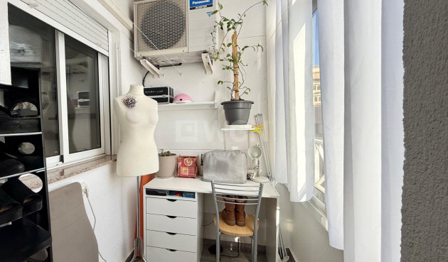 Resale - Apartment / flat - Torrevieja - PARQUE DE LAS NACIONES