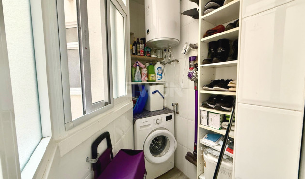 Resale - Apartment / flat - Torrevieja - PARQUE DE LAS NACIONES