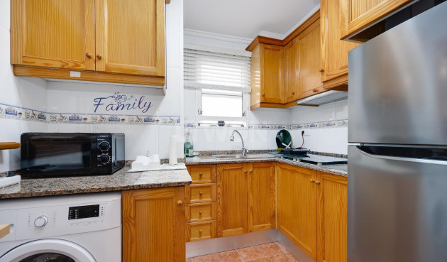 Odsprzedaż - Mieszkanie w bloku - Guardamar del Segura - Pueblo