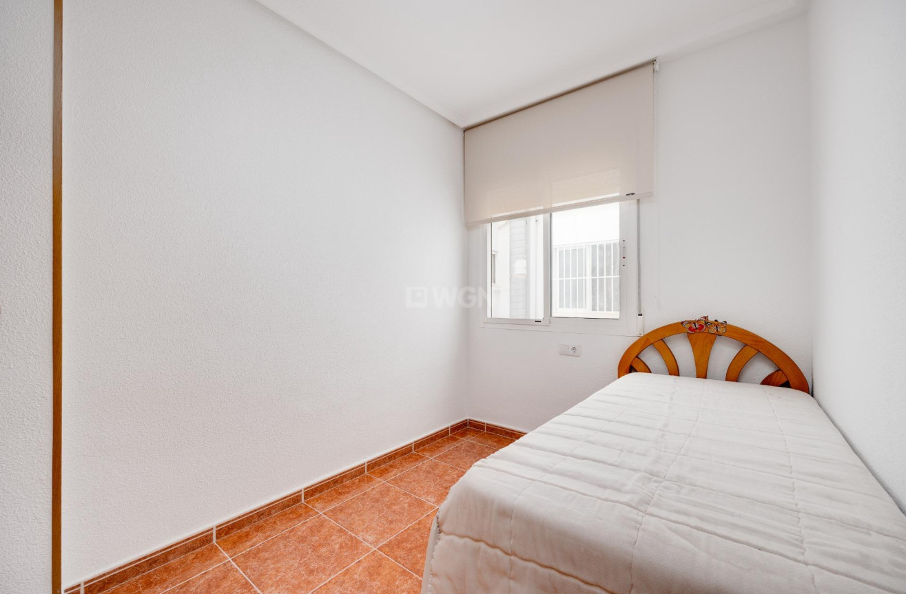 Odsprzedaż - Mieszkanie w bloku - Guardamar del Segura - Pueblo