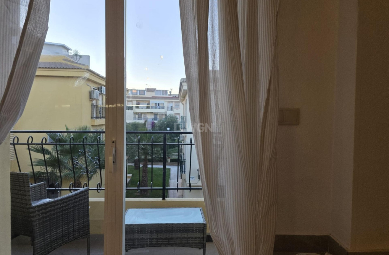 Odsprzedaż - Daszek - Torrevieja - Cala Ferris