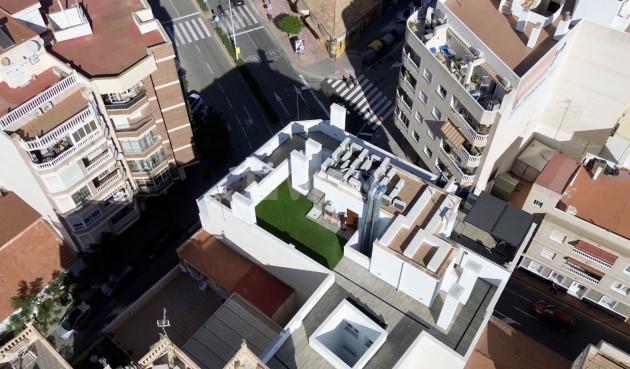 Odsprzedaż - Mieszkanie w bloku - Torrevieja - Costa Blanca