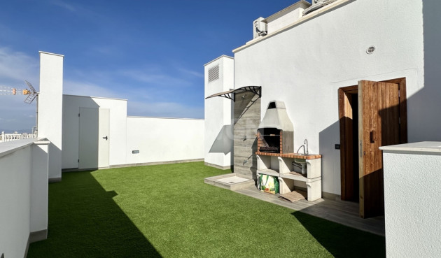 Odsprzedaż - Mieszkanie w bloku - Torrevieja - Costa Blanca