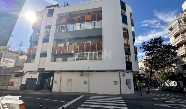 Odsprzedaż - Mieszkanie w bloku - Torrevieja - Costa Blanca