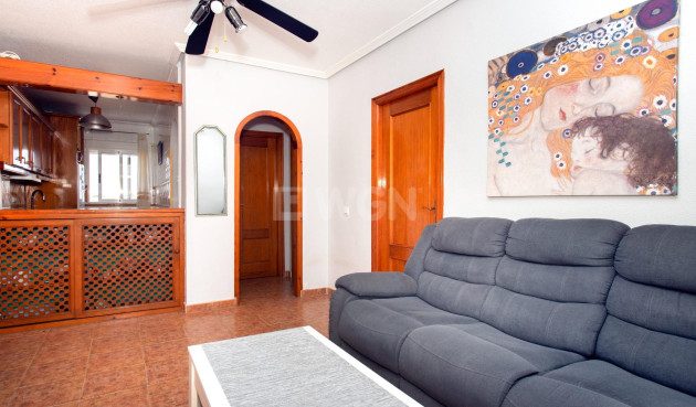 Odsprzedaż - Bungalow - Orihuela Costa - Punta Prima