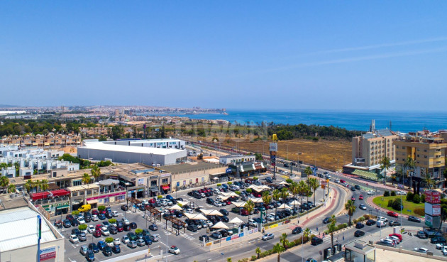 Odsprzedaż - Bungalow - Orihuela Costa - Punta Prima