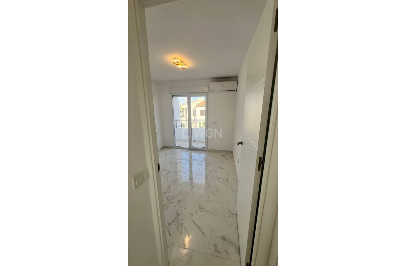 Resale - Townhouse - Torrevieja - Los Balcones - Los Altos del Edén