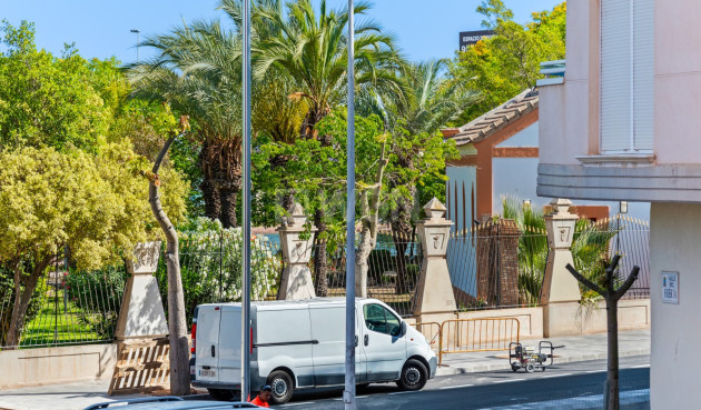 Odsprzedaż - Mieszkanie w bloku - Torrevieja - Costa Blanca