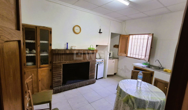 Odsprzedaż - Kamienica - Mahoya - Inland