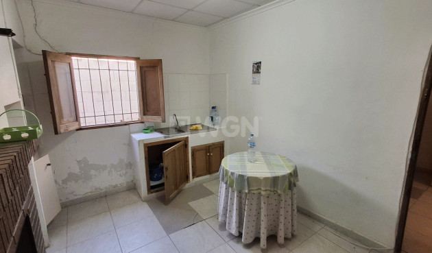 Odsprzedaż - Kamienica - Mahoya - Inland