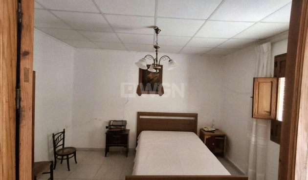 Odsprzedaż - Kamienica - Mahoya - Inland