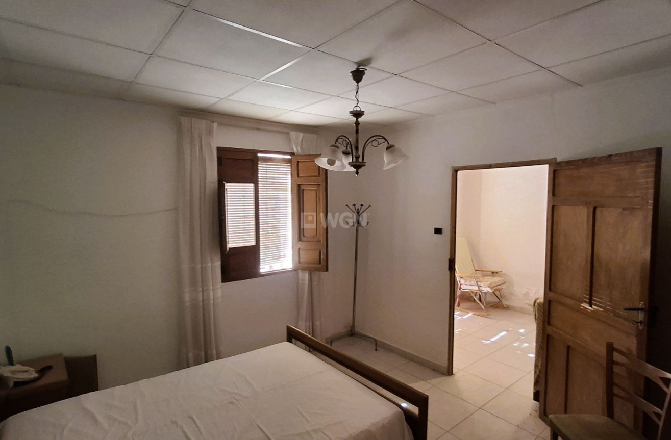 Odsprzedaż - Kamienica - Mahoya - Inland