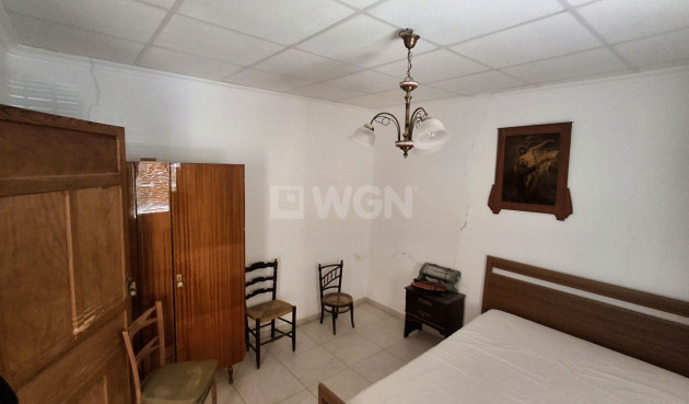 Odsprzedaż - Kamienica - Mahoya - Inland