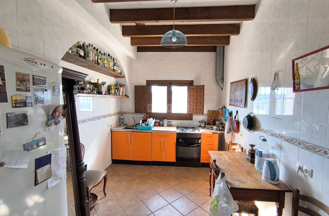 Odsprzedaż - Villa - Novelda - Inland