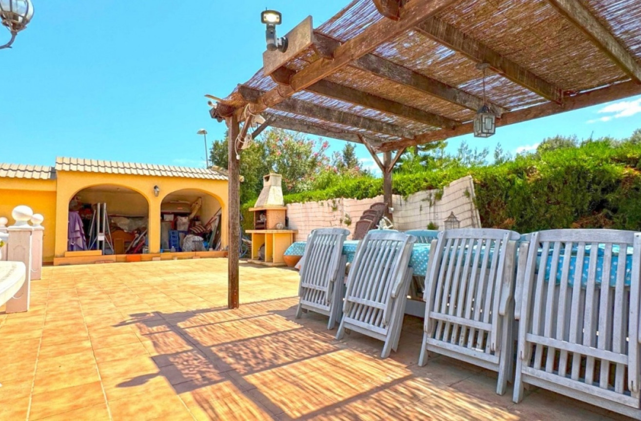 Odsprzedaż - Villa - Torrevieja - Los Balcones