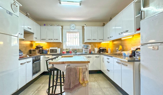 Odsprzedaż - Villa - Torrevieja - Los Balcones