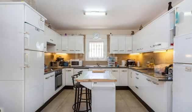 Odsprzedaż - Villa - Torrevieja - Los Balcones