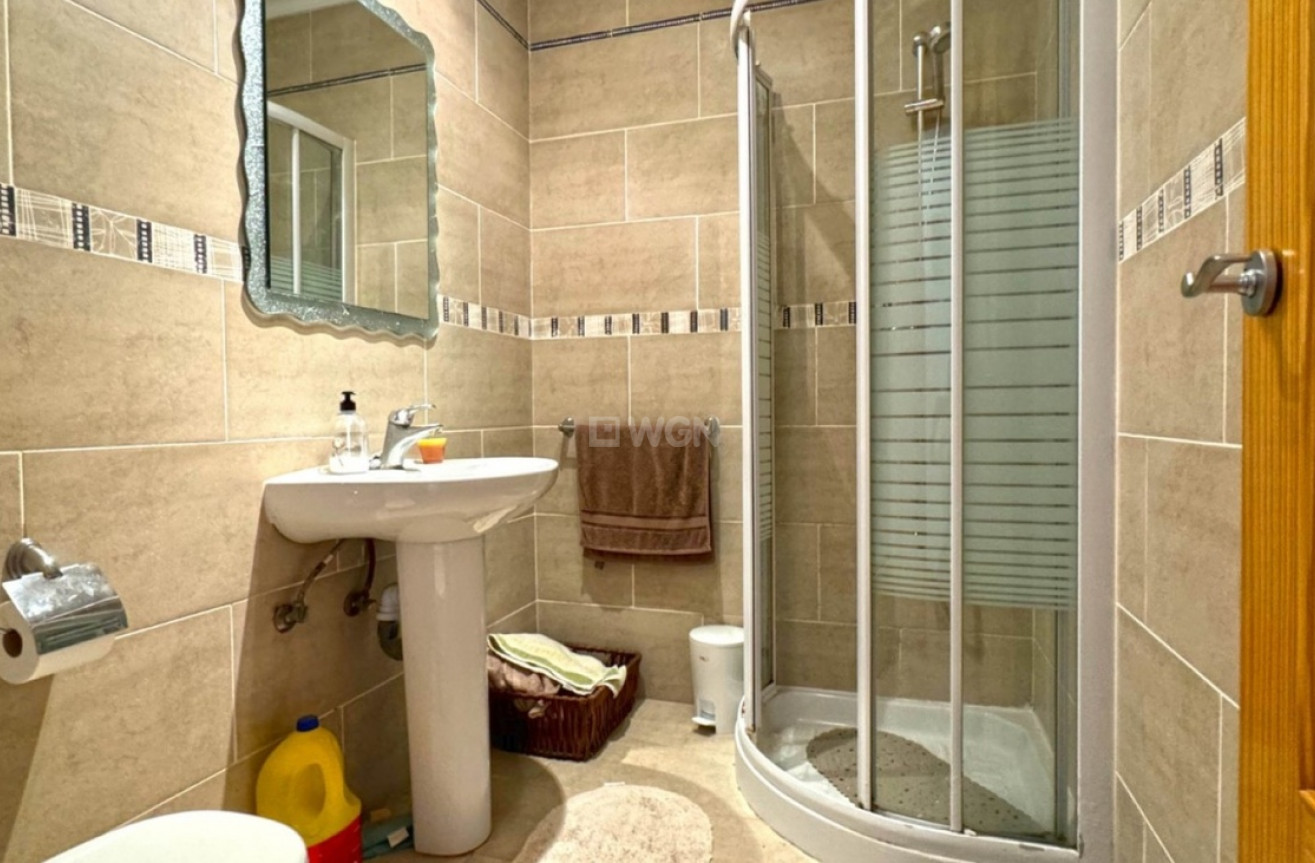 Odsprzedaż - Villa - Torrevieja - Los Balcones