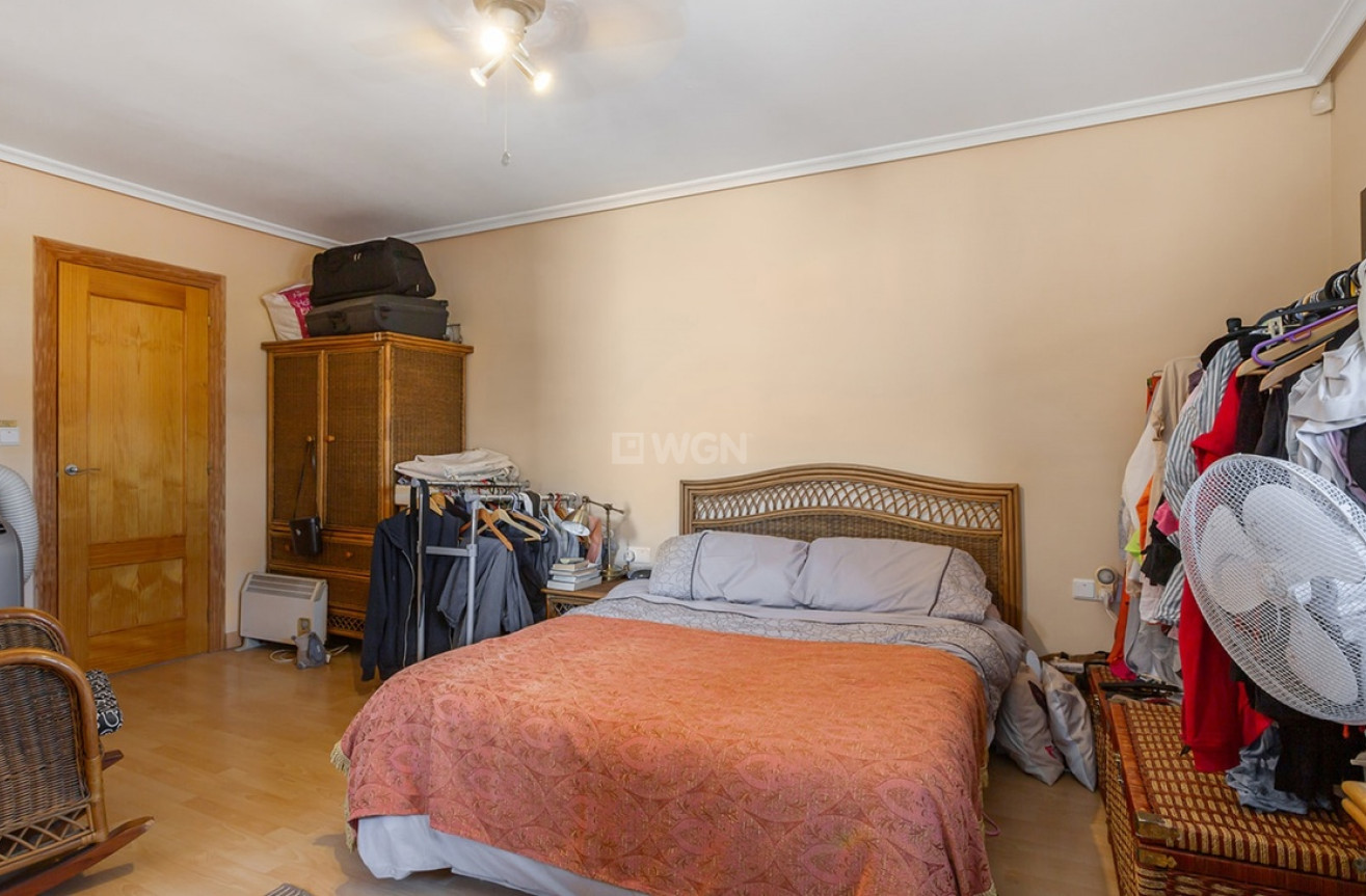 Odsprzedaż - Villa - Torrevieja - Los Balcones