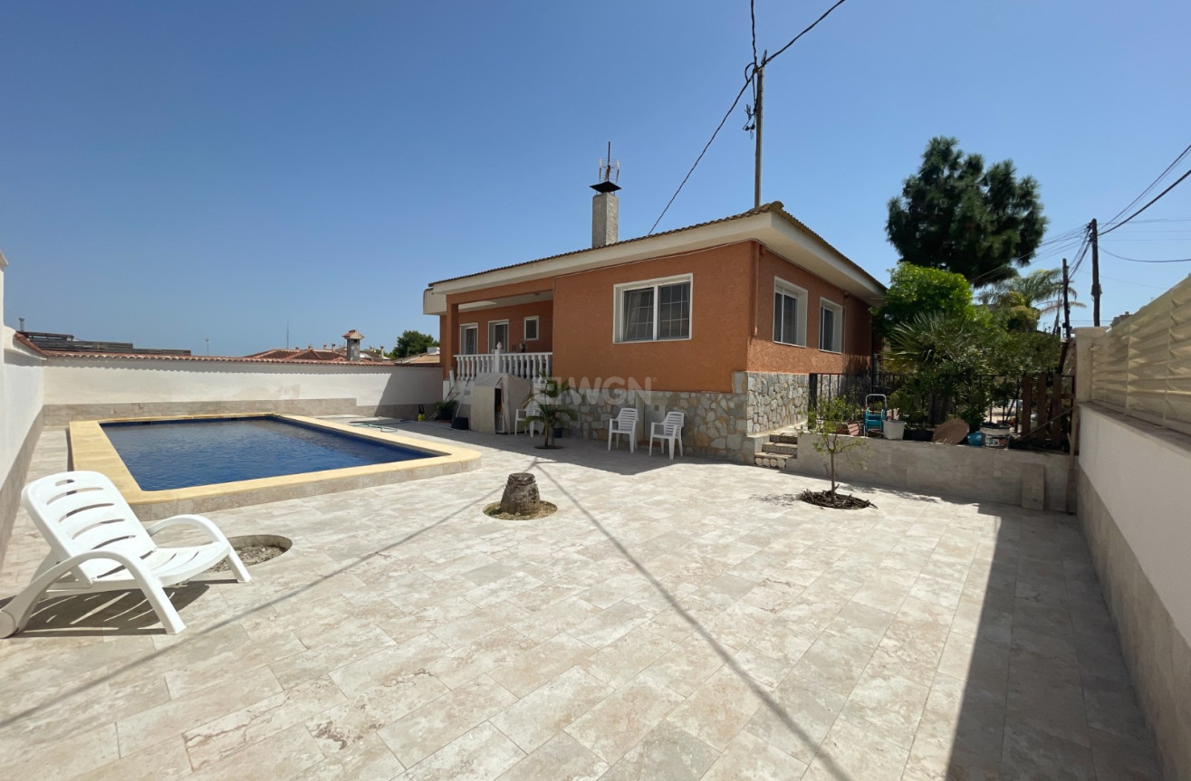 Odsprzedaż - Villa - Benijofar - Costa Blanca