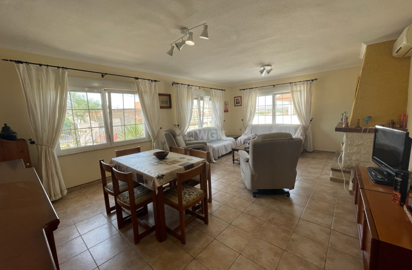 Odsprzedaż - Villa - Benijofar - Costa Blanca