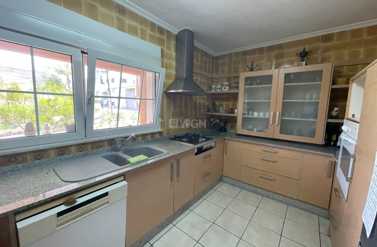 Odsprzedaż - Villa - Benijofar - Costa Blanca