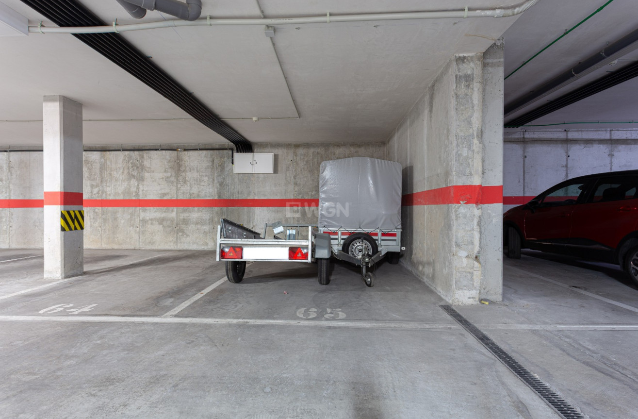 Odsprzedaż - Mieszkanie w bloku - Torrevieja - Costa Blanca