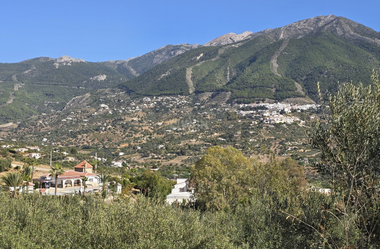 Odsprzedaż - Villa - Alcaucín - Inland