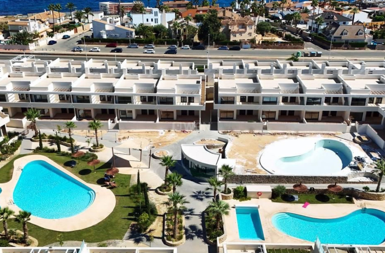 Odsprzedaż - Mieszkanie w bloku - Torrevieja - Costa Blanca