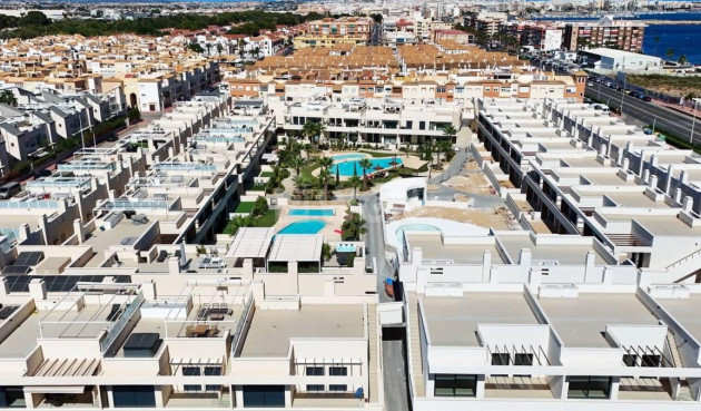 Odsprzedaż - Mieszkanie w bloku - Torrevieja - Costa Blanca
