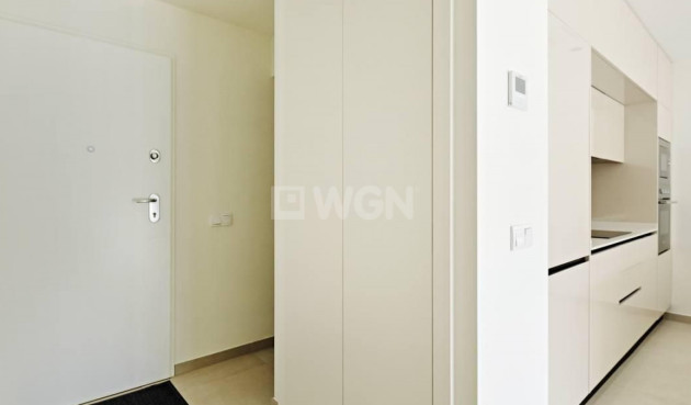 Odsprzedaż - Mieszkanie w bloku - Torrevieja - Costa Blanca