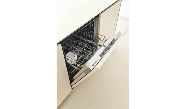 Odsprzedaż - Mieszkanie w bloku - Torrevieja - Costa Blanca