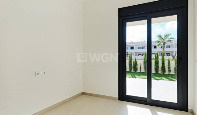 Odsprzedaż - Mieszkanie w bloku - Torrevieja - Costa Blanca