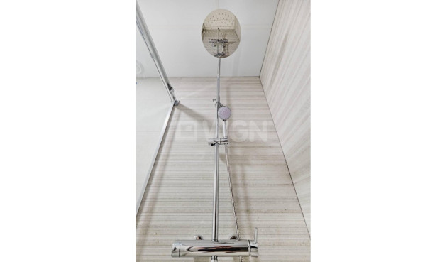 Odsprzedaż - Mieszkanie w bloku - Torrevieja - Costa Blanca