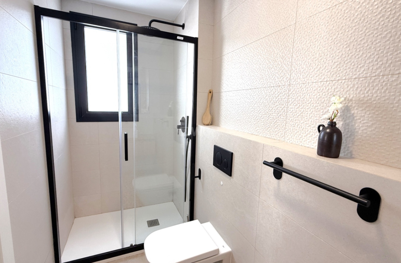 Odsprzedaż - Mieszkanie w bloku - Pilar de la Horadada - Costa Blanca