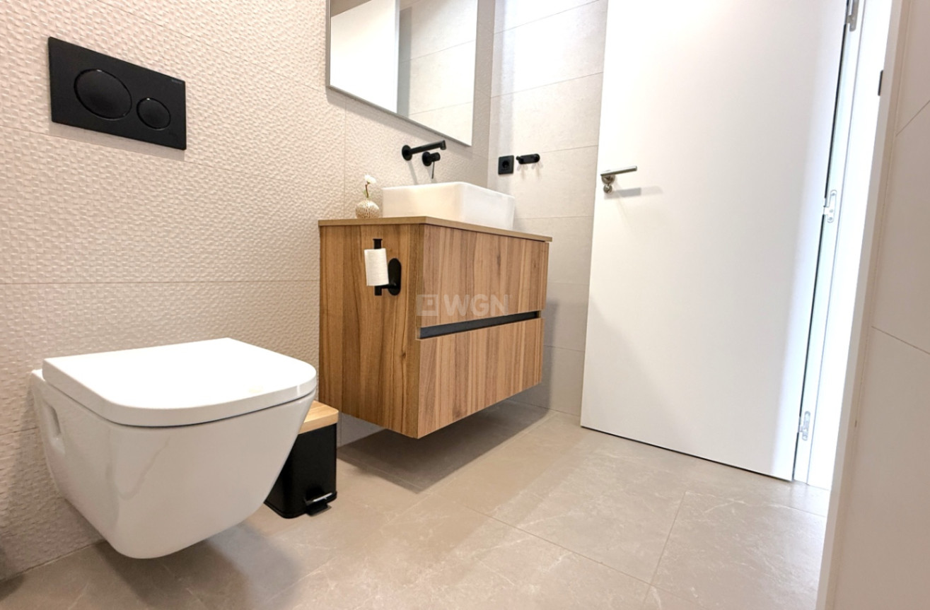 Odsprzedaż - Mieszkanie w bloku - Pilar de la Horadada - Costa Blanca